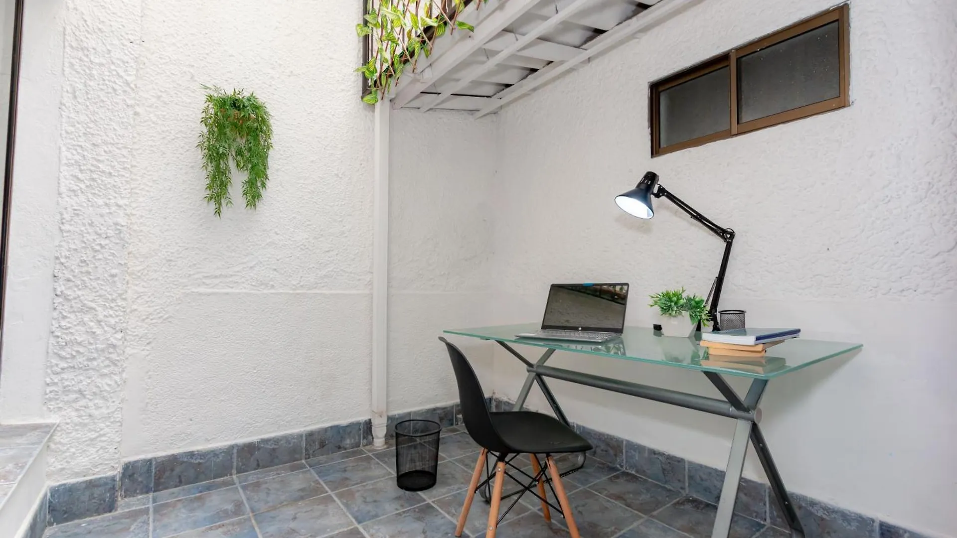 Great Family Home Near The Stadium And Beautiful Neighborhood Medellin 0*,  Colombia
